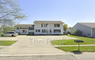 721 Peachtree Pl in Mason, MI - Building Photo