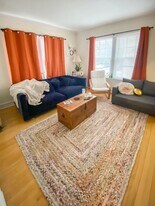 1605 W Sunnyside Ave, Unit 1W in Chicago, IL - Building Photo