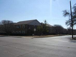 Providence Manor in Fort Worth, TX - Building Photo - Building Photo