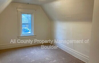 1827 Grove St in Boulder, CO - Building Photo - Building Photo