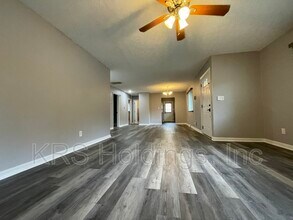 9 Kingslee Ln in Hampton, VA - Building Photo - Building Photo