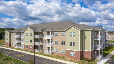 The Arbors Senior Apartments in Dover, DE - Building Photo - Building Photo