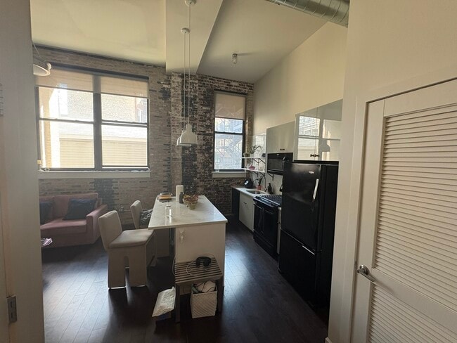 5029 N Kenmore Ave in Chicago, IL - Building Photo - Building Photo