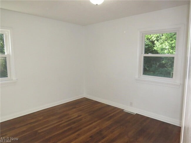 property at 6424 N Ridge Rd