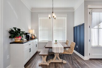 204 San Sebastian Dr in Youngsville, LA - Building Photo - Building Photo