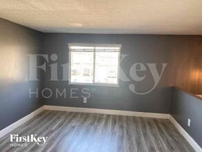 3103 Valleywood Dr in Columbus, OH - Building Photo - Building Photo
