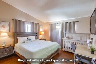 6434 Bullock Dr, Unit SI ID1465019P in San Diego, CA - Foto de edificio - Building Photo