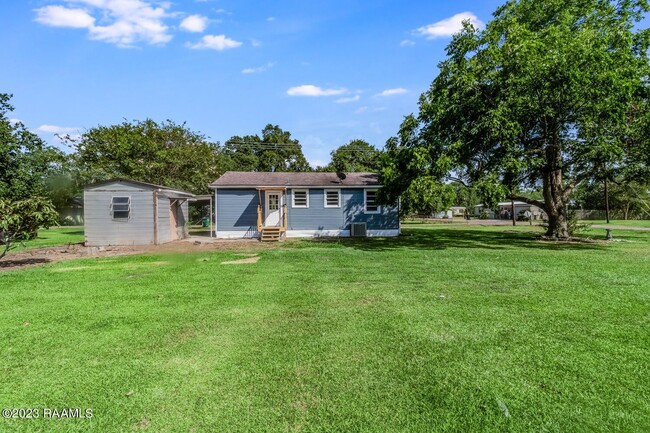 710 Bayside St in Jeanerette, LA - Building Photo - Building Photo