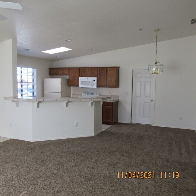 498 Monaco Ln in Lake Havasu City, AZ - Building Photo - Building Photo