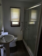 250 E Olive Rd in Pensacola, FL - Building Photo - Building Photo