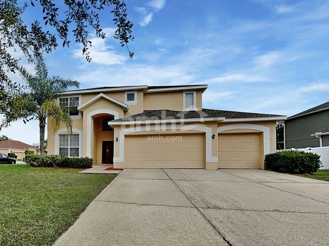 property at 1419 Hunterman Ln