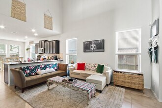 4317 Chester Forest Ct in Porter, TX - Building Photo - Building Photo