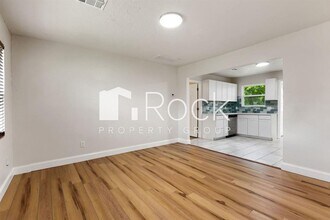 1225 NW 99th St in Oklahoma City, OK - Building Photo - Building Photo