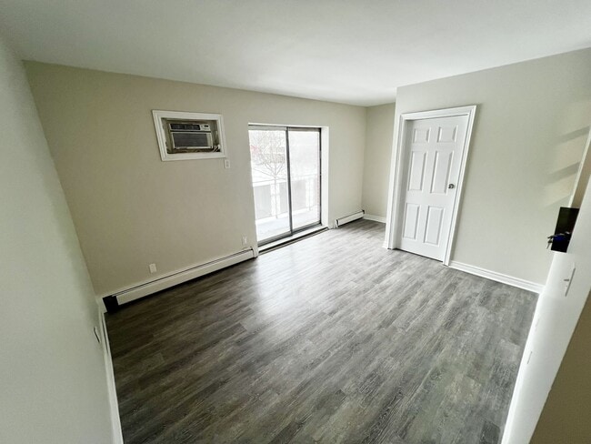 315 Detroit St in Windsor, ON - Building Photo - Building Photo