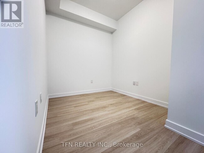 15 Richardson St in Toronto, ON - Building Photo - Building Photo