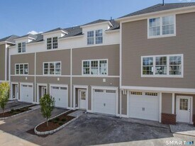777 N Main St in West Hartford, CT - Building Photo