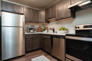 Valencia Apartments in University Place, WA - Building Photo