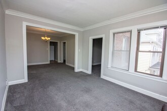 1706 Cleveland in Whiting, IN - Building Photo - Interior Photo