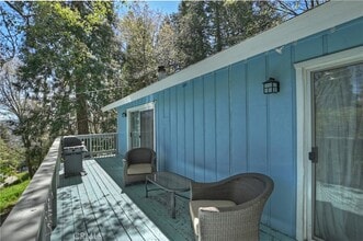 22365 Pine Dr in Crestline, CA - Building Photo - Building Photo