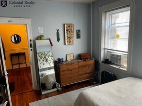 1558 Commonwealth Ave in Boston, MA - Building Photo - Building Photo