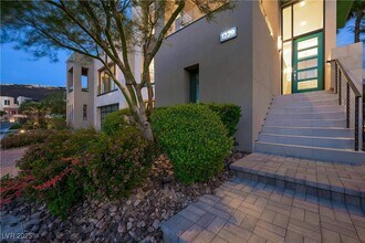 1229 Starview Peak Ct in Henderson, NV - Building Photo - Building Photo