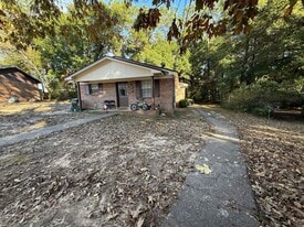 4943 Yacht Harbor Dr in Pensacola, FL - Building Photo