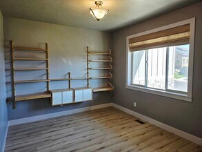 9051 N Clubhouse Ln in Eagle Mountain, UT - Building Photo - Building Photo