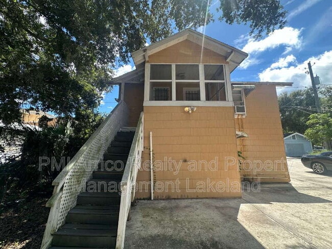 722 W Central Ave in Winter Haven, FL - Foto de edificio - Building Photo