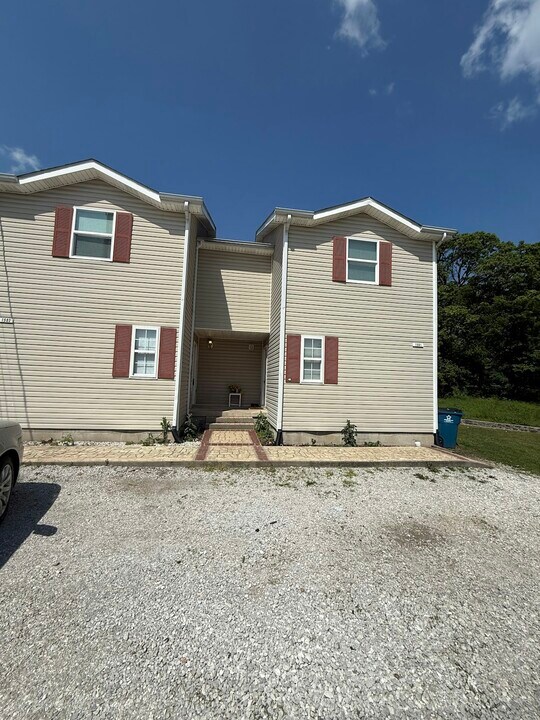 1503 S Case St in Carthage, MO - Building Photo
