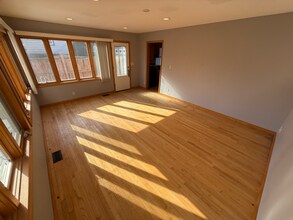 3128 S Indiana Ave in Milwaukee, WI - Building Photo - Building Photo