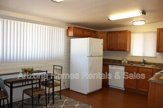 8240 E 18th St in Tucson, AZ - Building Photo - Building Photo