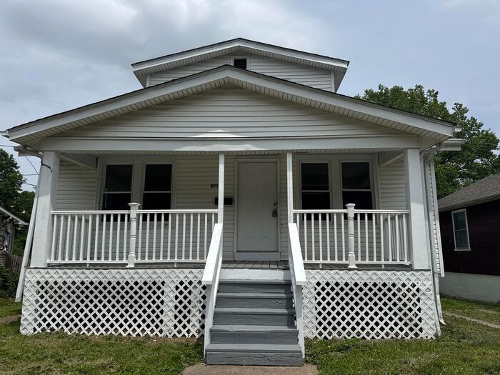 8711 Alva Ave in St. Louis, MO - Building Photo