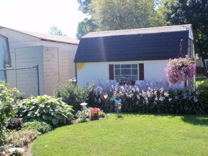 125 Dickson Blvd in Moncton, NB - Building Photo - Building Photo
