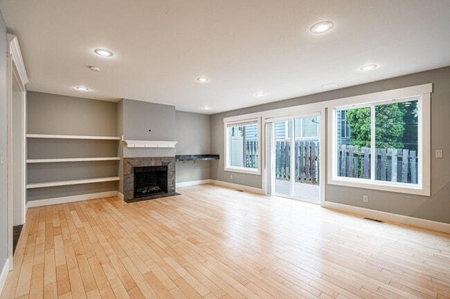 104 Vineyard Ln in Chelan, WA - Building Photo - Building Photo