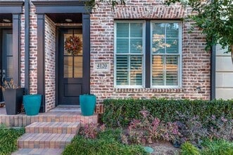 4120 Runyon Rd in Addison, TX - Building Photo - Building Photo