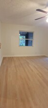 1835 Fletcher St in Hollywood, FL - Foto de edificio - Building Photo