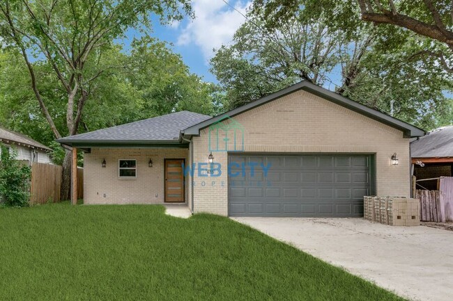 property at 633 Helena Ave