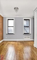 219 E 23rd St, Unit 4 in New York, NY - Building Photo