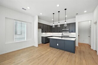 913 Janwood Dr in Plano, TX - Building Photo - Building Photo