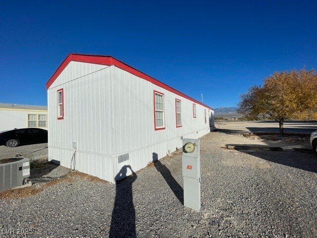 561 Janet Ln-Unit -3 in Pahrump, NV - Building Photo - Building Photo