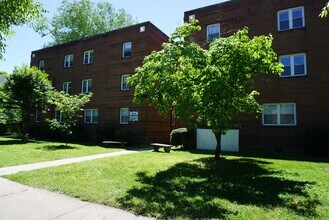 3425 Kensington Avenue in Richmond, VA - Building Photo - Building Photo