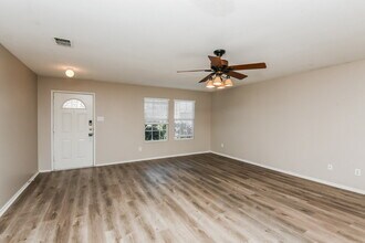 1924 Kittredge Way in Justin, TX - Building Photo - Building Photo