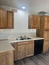 526 St Leo Dr in Sauget, IL - Building Photo - Building Photo
