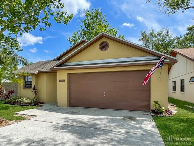 property at 10827 Claymont Dr