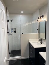 3313 Pine St in Galveston, TX - Foto de edificio - Building Photo