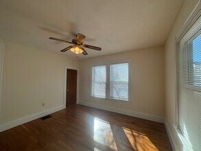 235D Highland Ave, Unit 1 in Somerville, MA - Building Photo - Building Photo