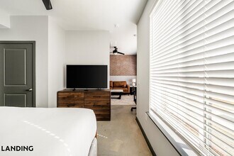 8511 Myslak Wy, Unit 8512-109 in Pensacola, FL - Foto de edificio - Building Photo