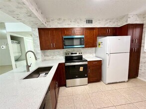 3355 Jaywood Terrace, Unit J111 in Boca Raton, FL - Building Photo - Building Photo