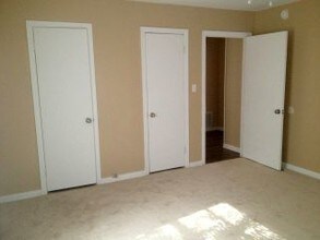 1824 S Fleishel Ave in Tyler, TX - Building Photo - Building Photo