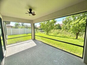 925 SW 5th Terrace in Cape Coral, FL - Building Photo - Building Photo